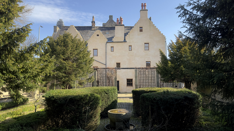 St Nicholas Garden, behind Provand's Lordship