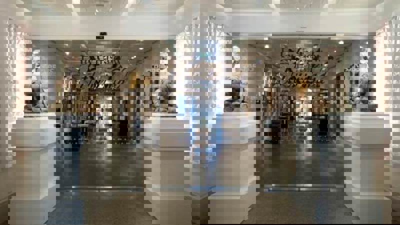 image showing the entrance of the how glasgow flourished exhibition at Kelvingrove Museum